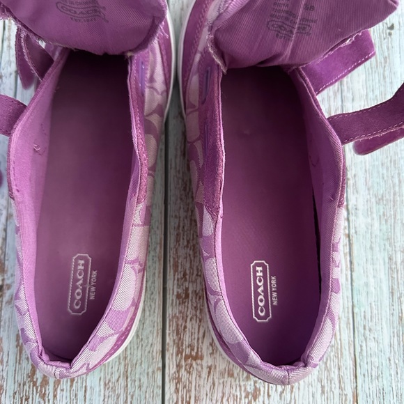 👟Lilac Coach Sneakers - Size 9,5B👟 - Picture 15 of 16